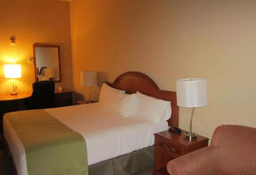 1ベッドルームアパートメント, Super 8 By Wyndham Fort St. John Bc