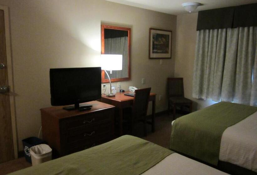 标准间, Super 8 By Wyndham Fort St. John Bc