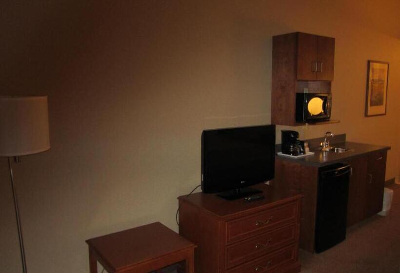 豪华套房, Super 8 By Wyndham Fort St. John Bc