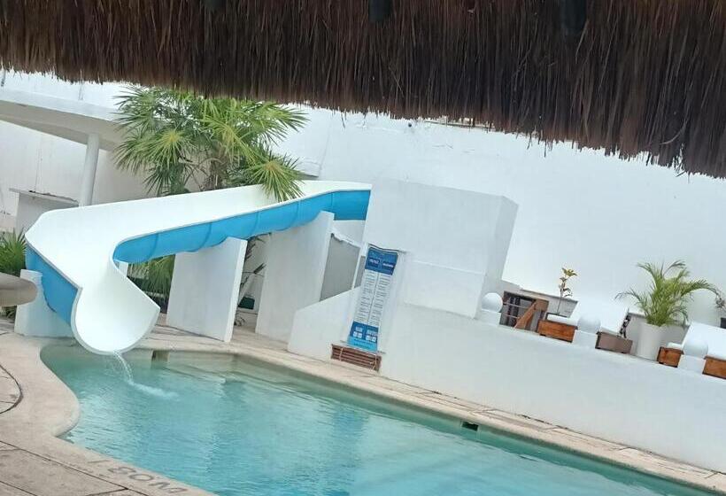 StandaardKamer, Tropical
