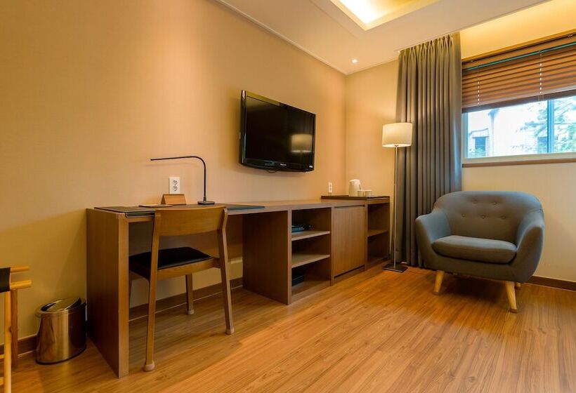 디럭스 룸, Sunbee Hotel Insadong Seoul