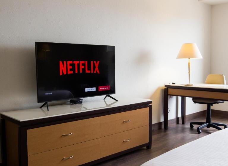 Стандартный Номер Кровать Кинг, Turotel Morelia