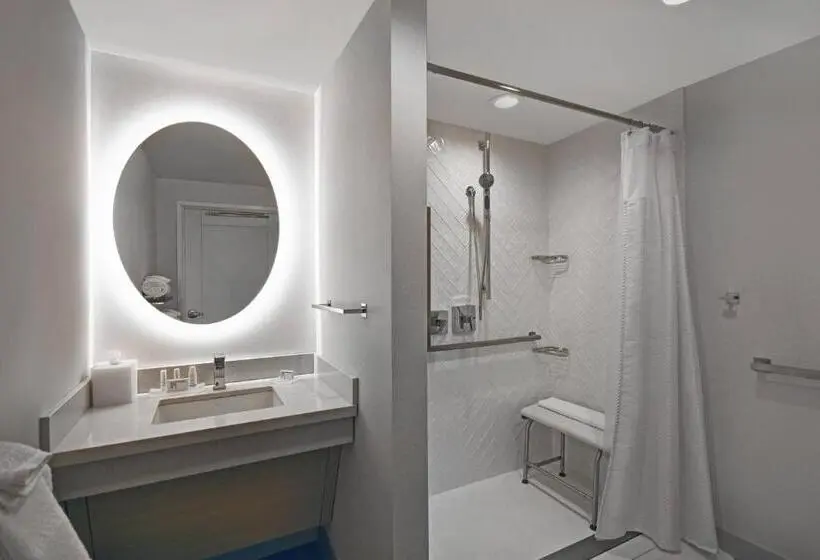 スタンダードスタジオ, Towneplace Suites By Marriott Fall River Westport