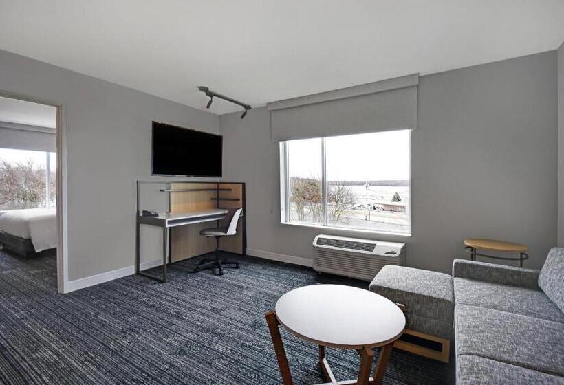 جناح, Towneplace Suites By Marriott Fall River Westport