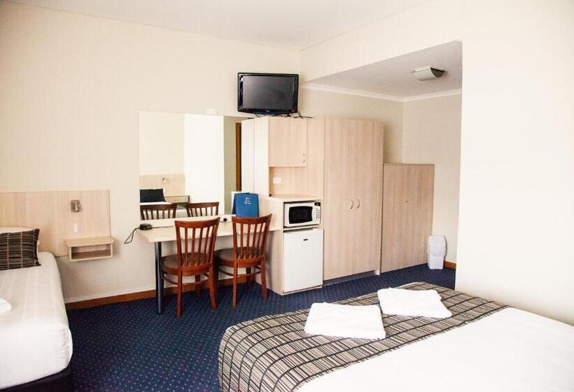 غرفة ديلوكس عائلية, Tudor Inn Newcastle