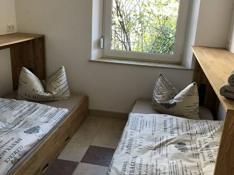 浴室共有ベーシックルーム, Kl17 Ostel Döbeln