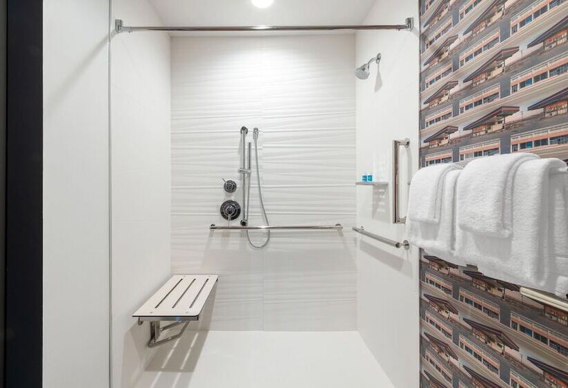 غرفه قياسيه سريرين مزدوجين, Aloft Denver North Westminster