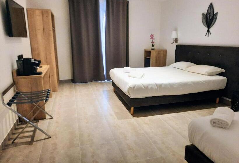 اتاق استاندارد سه نفره, Hôtel Casa Mea