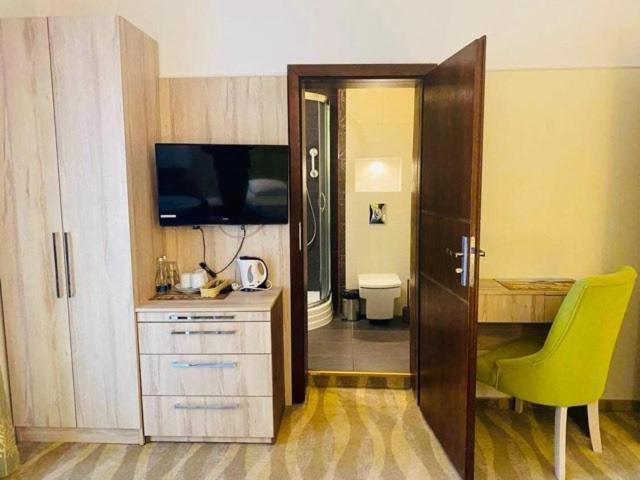 غرفة قياسية ثلاثية مزودة بتراس, Willa Złota