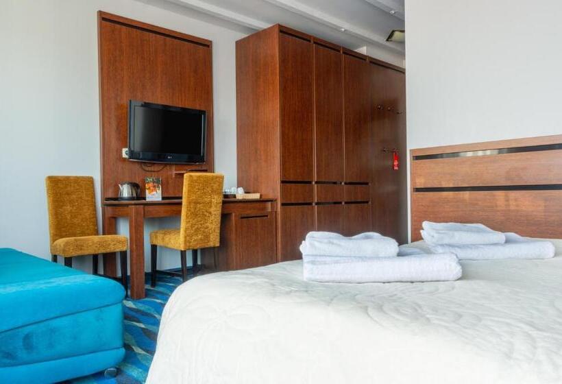 شقة غرفة نوم واحدة مزودة بشُرفة, Willa Złota