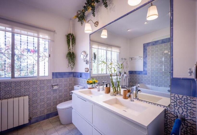 Стандартный Номер Кровать Кинг, Portrait Boutique Guesthouse