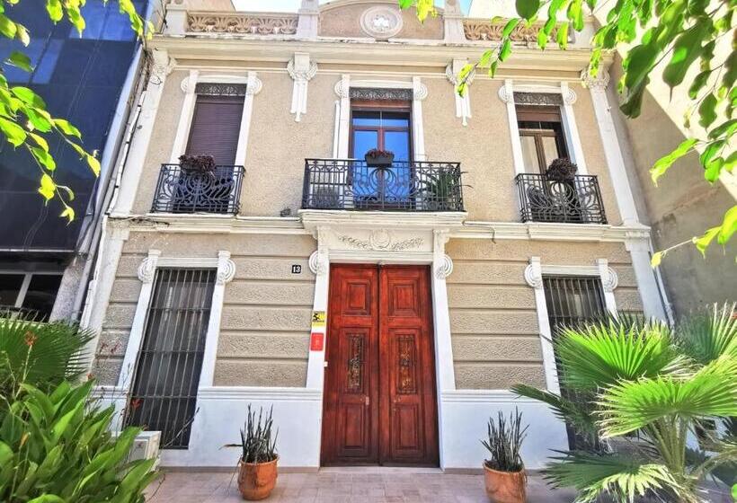 Номер Стандарт Совместная Ванная, Portrait Boutique Guesthouse