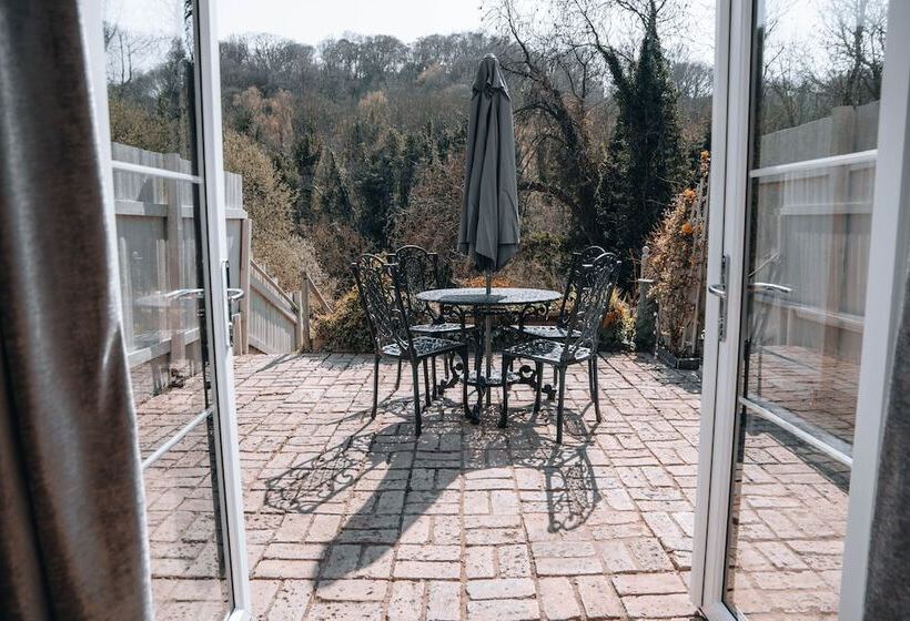 خانه 1 خوابه, Riverbank Cottage