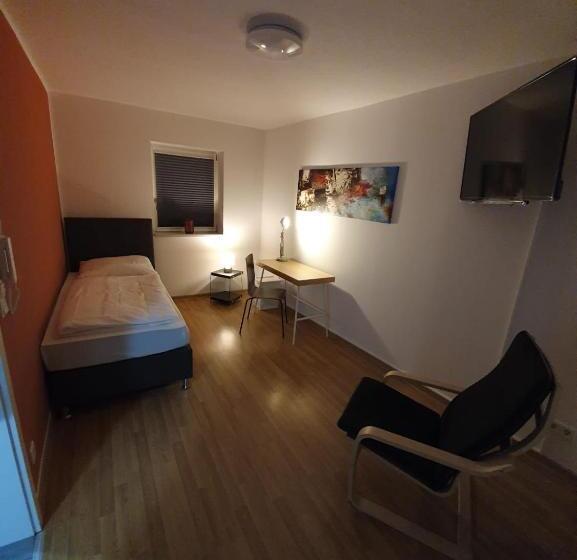 חדר סטנדרד יחיד חדר אמבטיה משותף, White Pearl Hostel 2