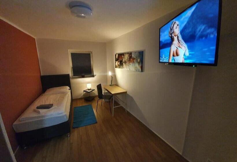 스탠다드 싱글 룸 공동욕실, White Pearl Hostel 2