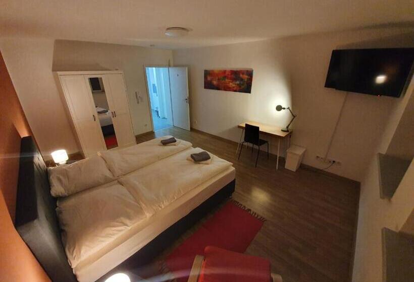 חדר סטנדרט חדר אמבטיה משותף, White Pearl Hostel 2