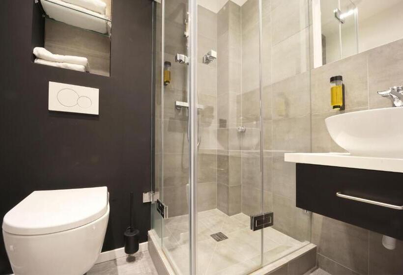 Студия Стандарт, Juststay Solingen Hotel & Apartments