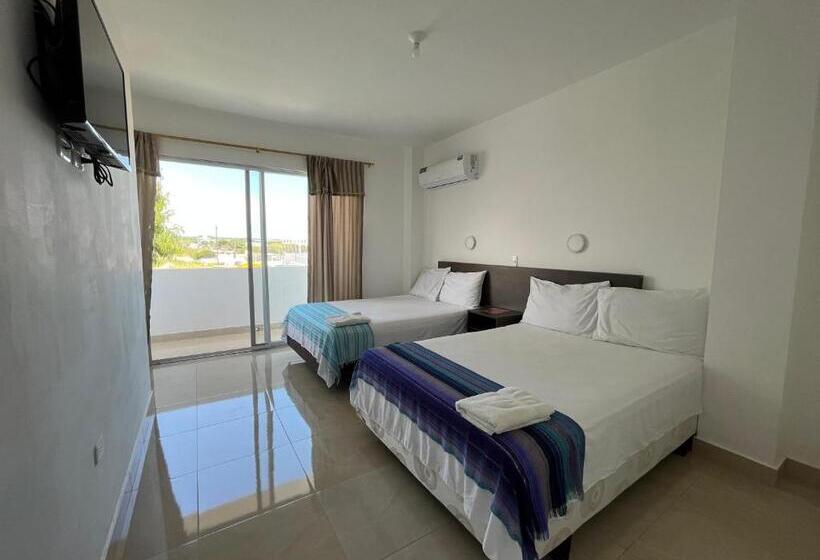 غرفة قياسية رباعية مزودة بشُرفة, Mare S&m Casa Hostal