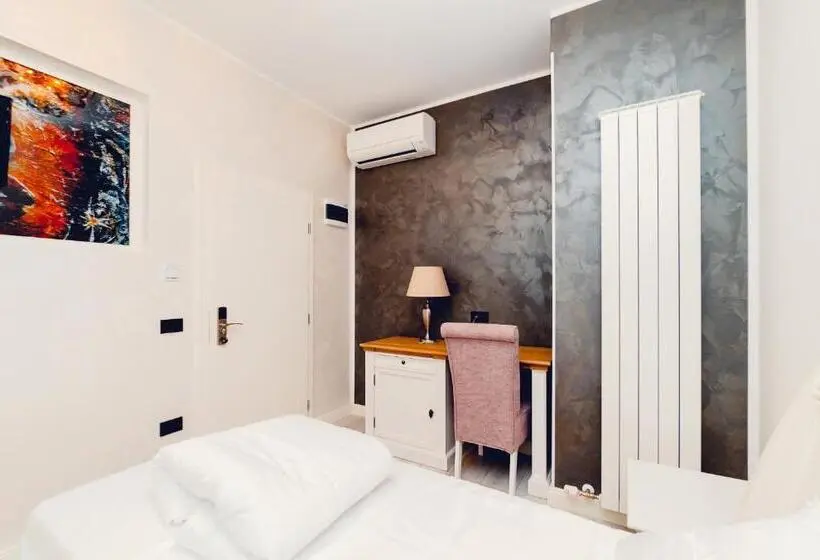 اتاق استاندارد یک نفره, Casa Del Sole