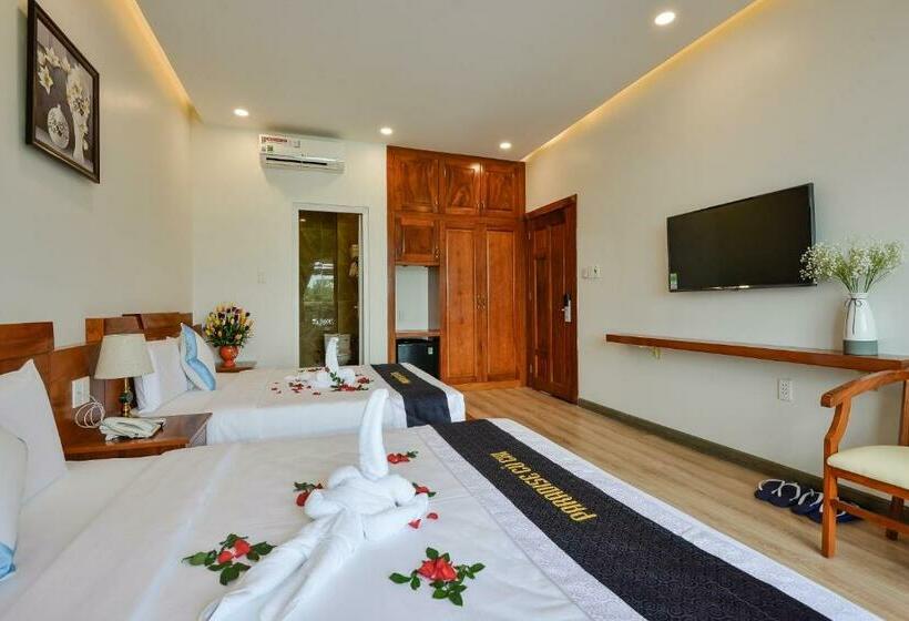 اتاق استاندارد چهارنفره با بالکن, Paradise Cu Chi