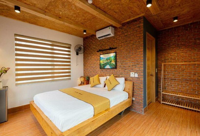 اتاق استاندارد با چشم‌انداز کوهستان, An Thái Homestay And Bar