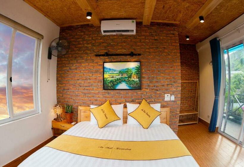 اتاق استاندارد با چشم‌انداز کوهستان, An Thái Homestay And Bar