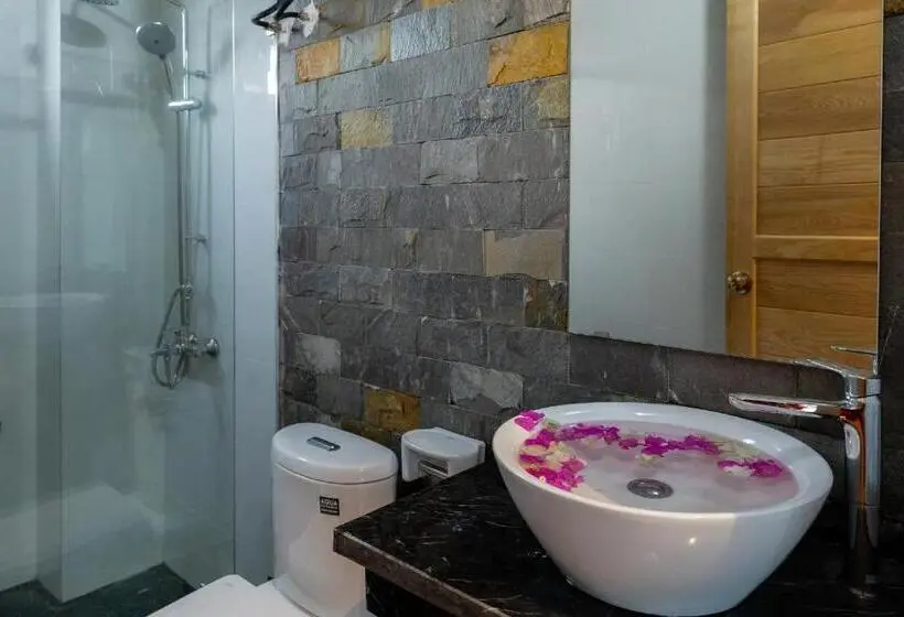 اتاق لوکس با بالکن, An Thái Homestay And Bar
