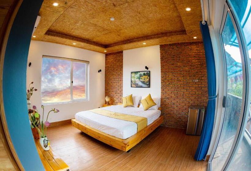 اتاق لوکس با بالکن, An Thái Homestay And Bar