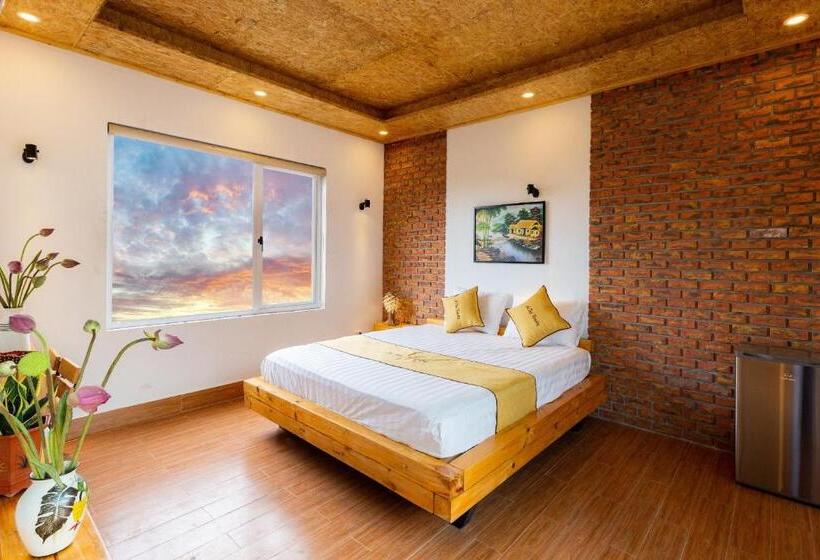 اتاق لوکس با بالکن, An Thái Homestay And Bar