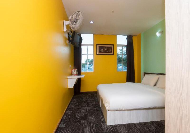 اتاق لوکس با تخت بزرگ, Madani Hotel Cameron Highland