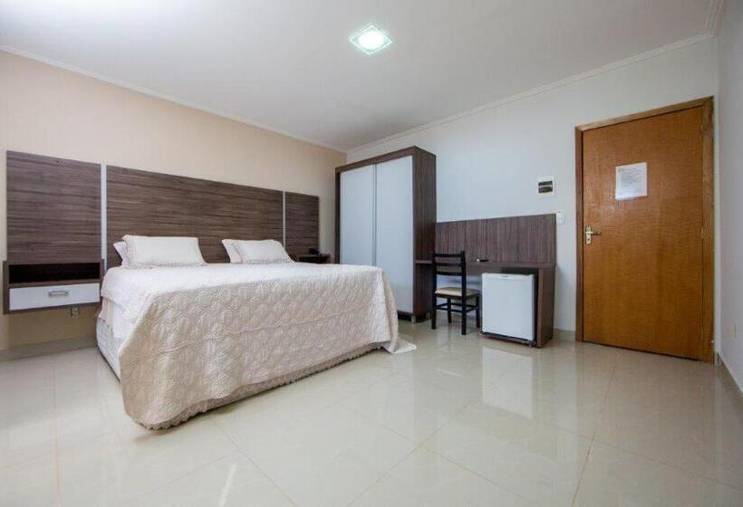 带按摩浴盆的套房, Pumma Budget