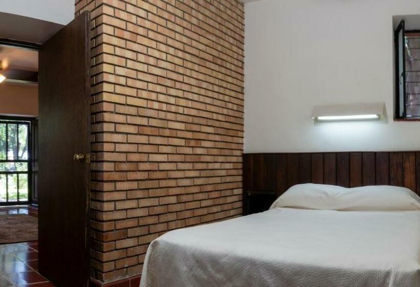 חדר משפחתי נוף לגינה, Rancho El Morillo