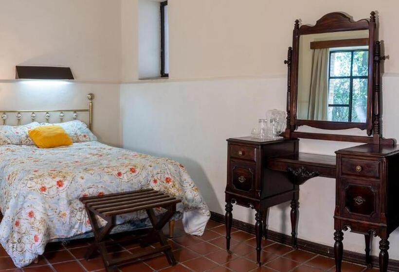 חדר משפחתי, Rancho El Morillo