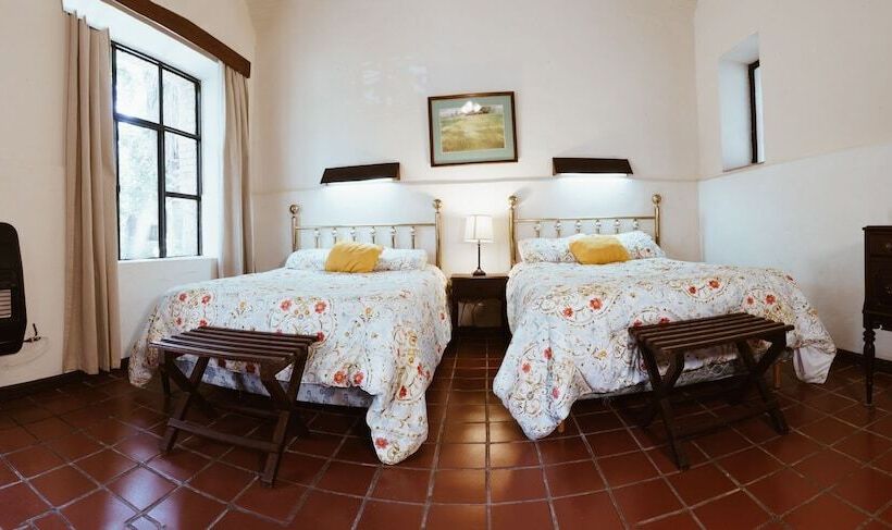 חדר משפחתי, Rancho El Morillo