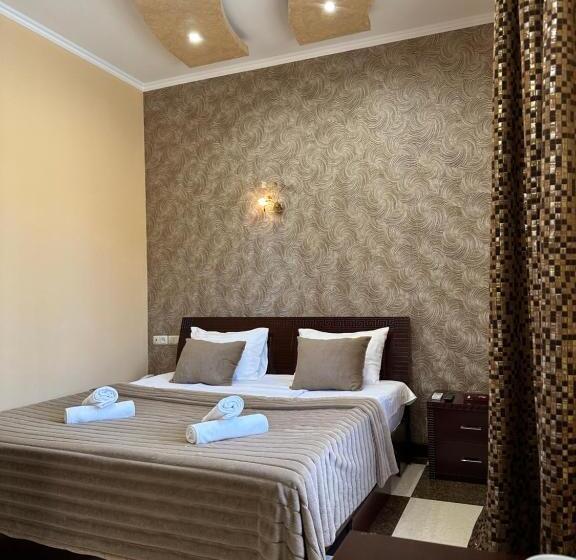 디럭스 룸, Royal Plus