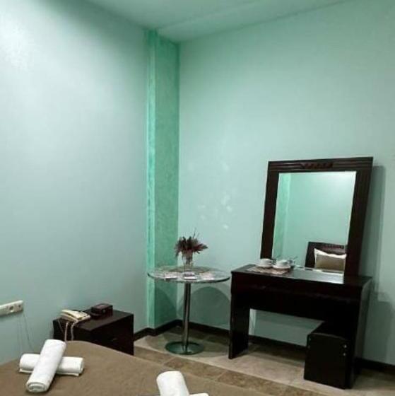 스탠다드 싱글 룸, Royal Plus