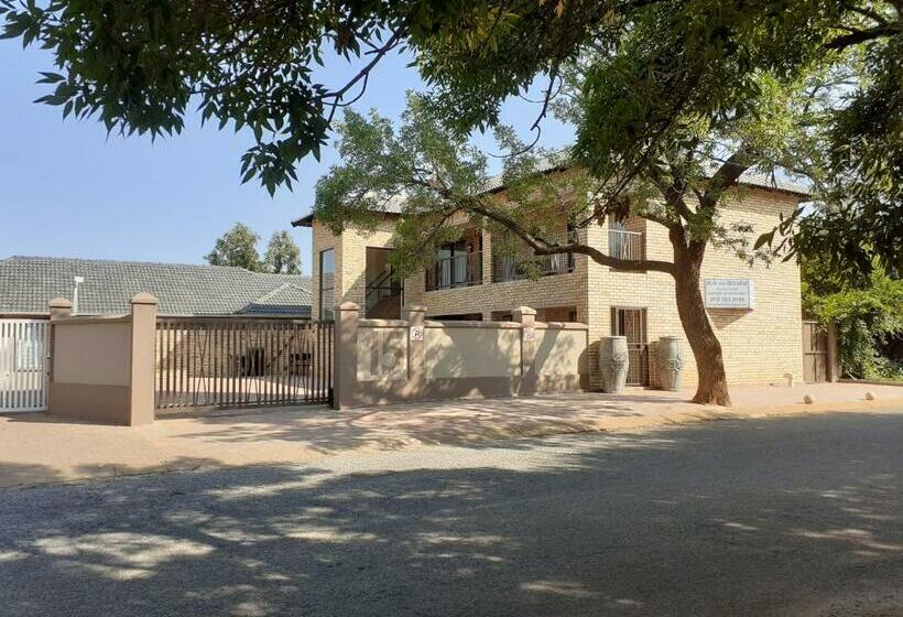 غرفة قياسية, Huis Van Seisoene