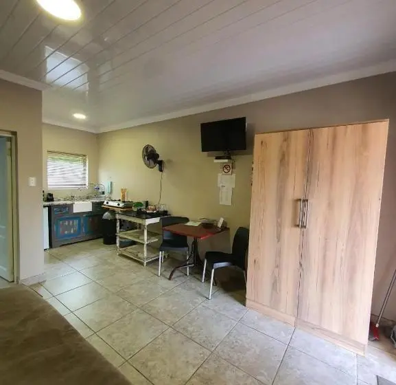 キングサイズベッドのスタンダードルーム, Huis Van Seisoene