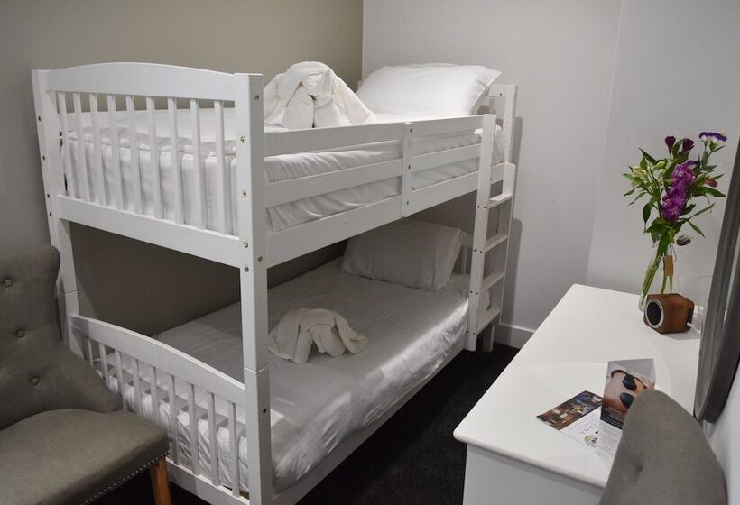 Семейный Номер Вид на Море, Cumberland Hotel Oceana Collection