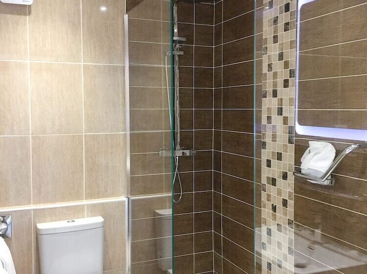 Номер Superior Вид на Море с Балконом, Cumberland Hotel Oceana Collection