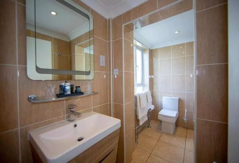 اتاق خانوادگی, Cumberland Hotel   Oceana Collection