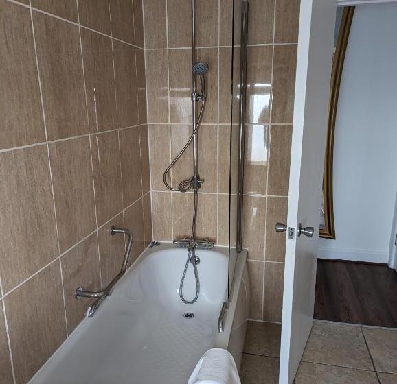 Номер Superior Вид на Море с Балконом, Cumberland Hotel Oceana Collection