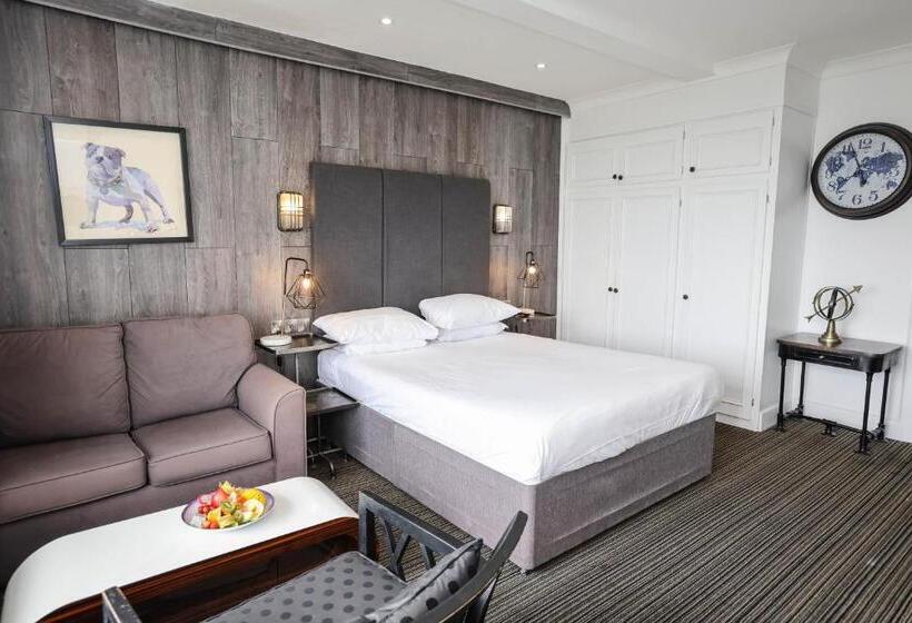 Номер Superior Вид на Море с Балконом, Cumberland Hotel Oceana Collection