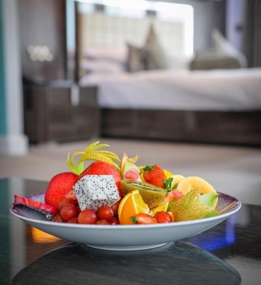 Люкс Вид на Море, Cumberland Hotel Oceana Collection