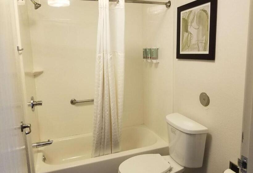 غرفة قياسية لذوى الاحتياجات الخاصة, Best Western Grants Inn