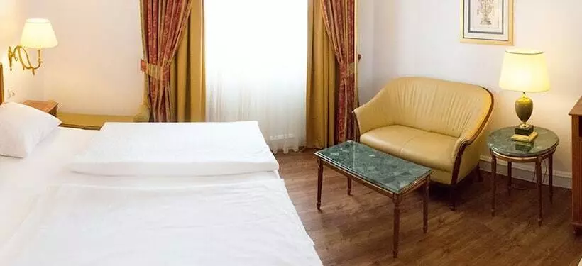 Comfort-huone, Dormero Hotel Halle