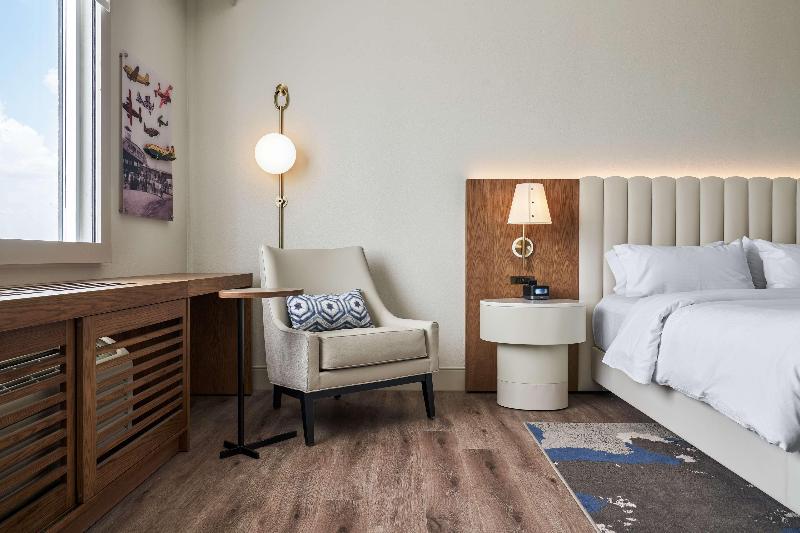 Standard Szoba King Size Bed, Doubletree By Hilton Hotel Dallas – Love Field