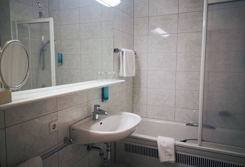 غرفة كلاسيكية, Frankenland