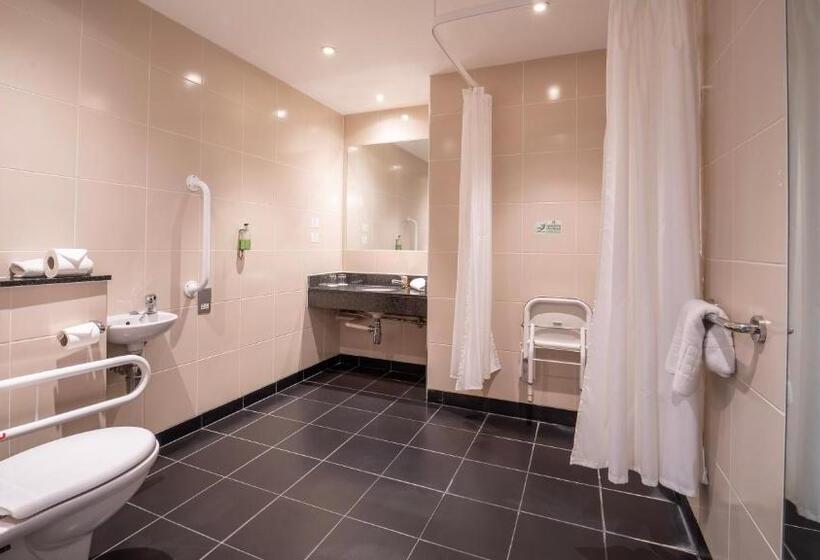 غرفة قياسية لذوى الاحتياجات الخاصة, Holiday Inn Bristol Airport, An Ihg