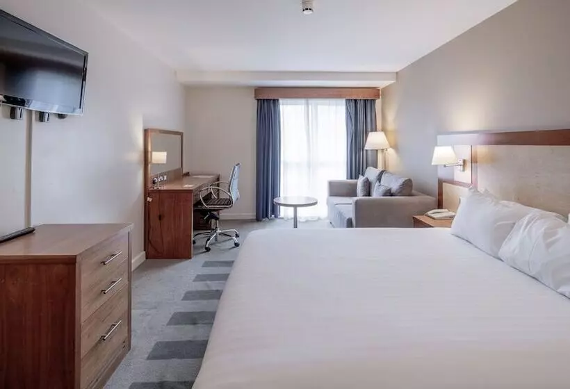 اتاق پرمیوم, Holiday Inn Bristol Airport, An Ihg